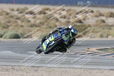 media/Oct-05-2025-CVMA (Sun) [[beeef4f201]]/Race 2-Supersport Middleweight/